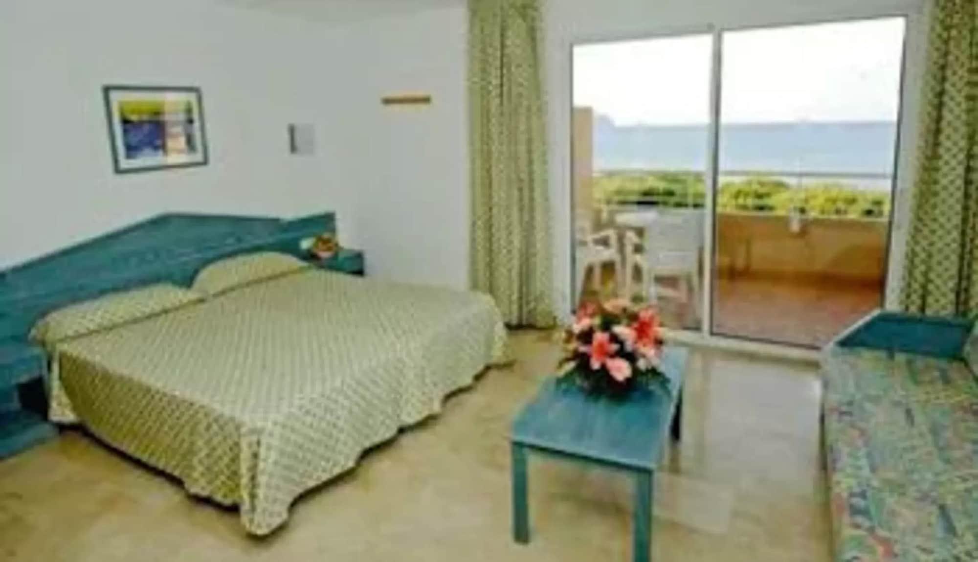 Aparthotel Dunes Platja Can Picafort  Zewnętrze zdjęcie